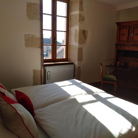 Cercy-la-Tour Chez Casimir Bed & Breakfast 部屋 写真